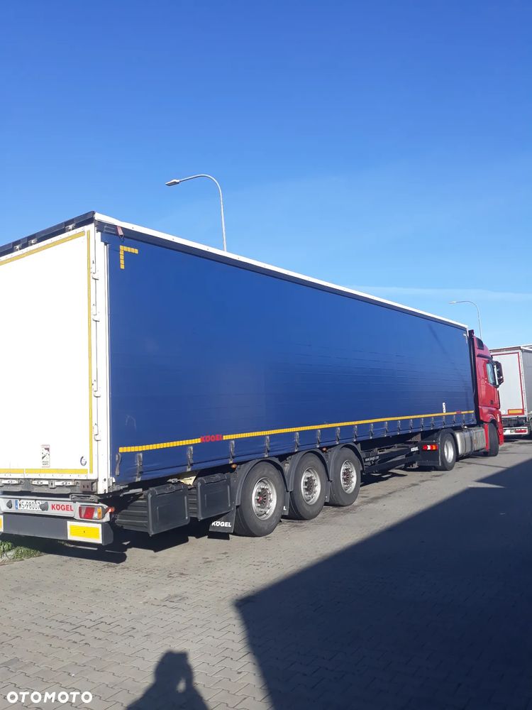 Mercedes-Benz Actros - 5