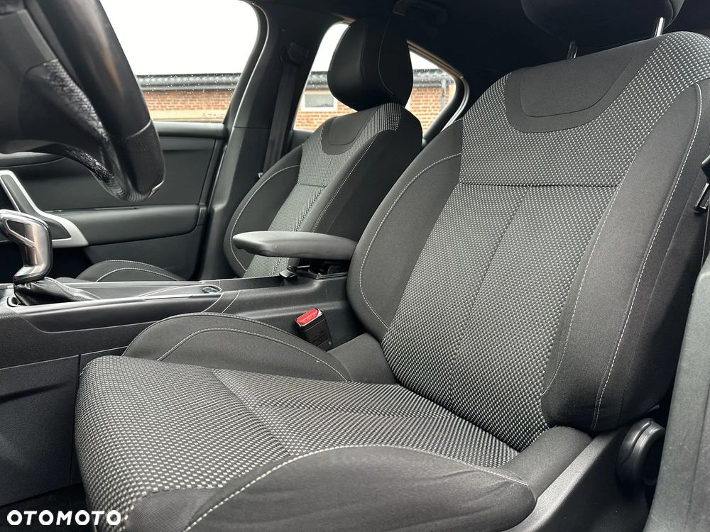 DS Automobiles DS 4 Crossback - 24