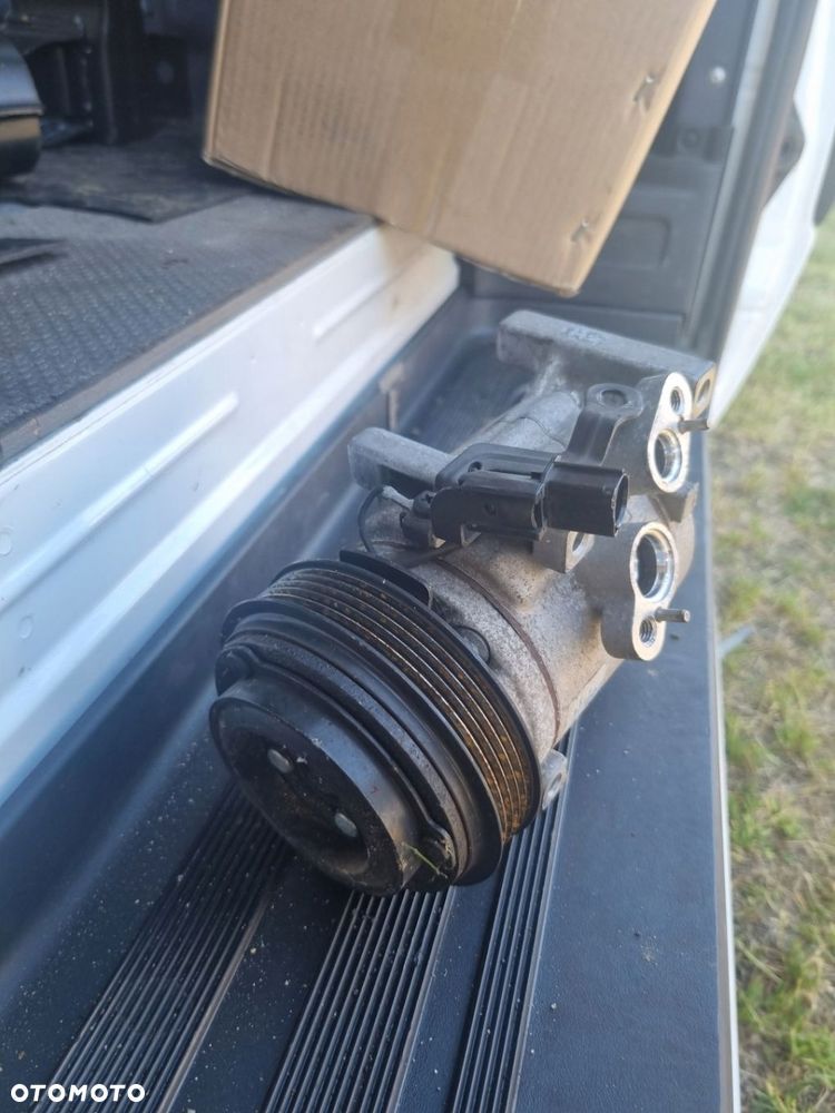 HYUNDAI i10 II KIA SPRĘŻARKA KLIMATYZACJI KLIMY KOMPRESOR F500QADAA - 2