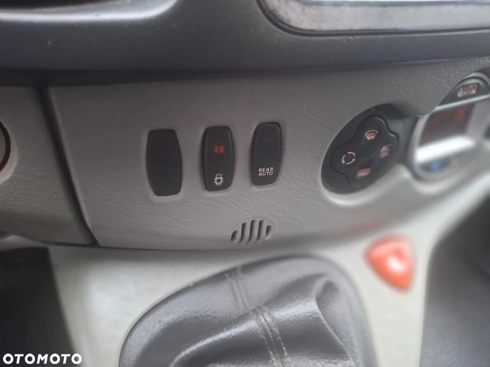Renault Trafic L2H1 Pack Clim - 15