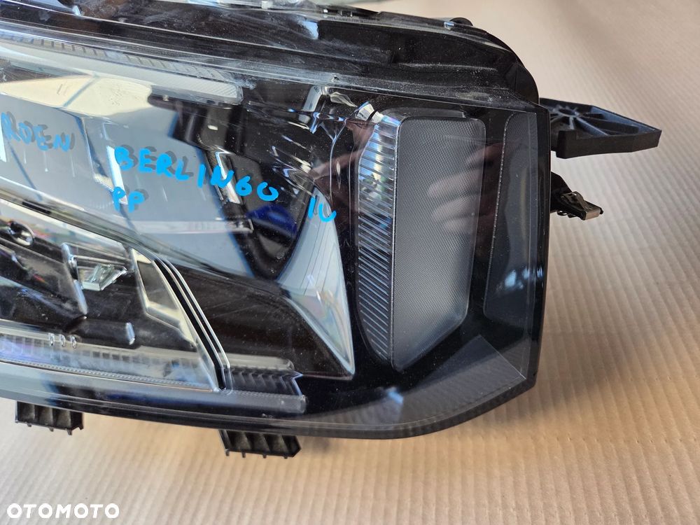 Lampa przednia prawa Citroen Berlingo IV Full LED - 2