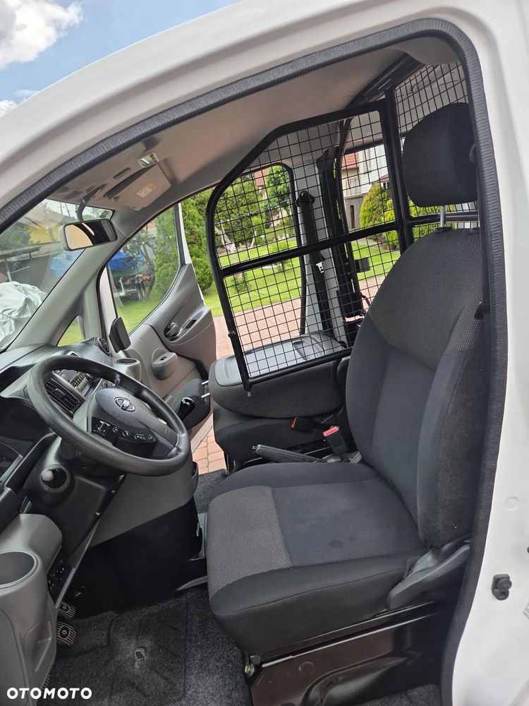 Nissan NV200 - 23