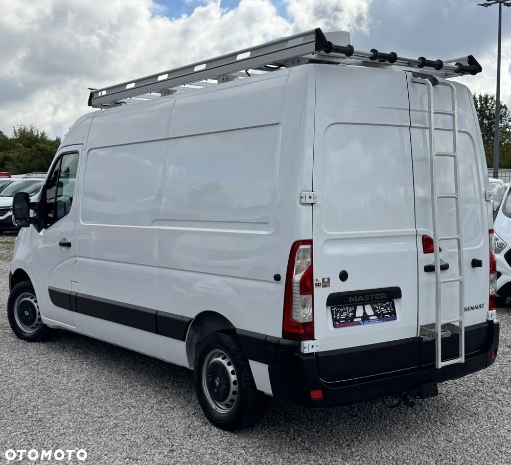 Renault Master - 10