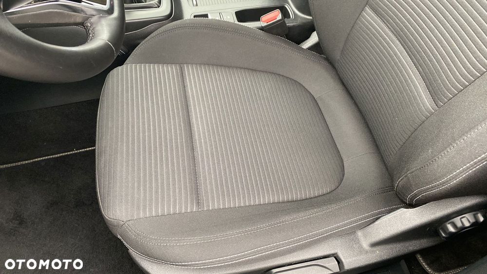 Ford Focus 1.0 EcoBoost mHEV Titanium X - 18