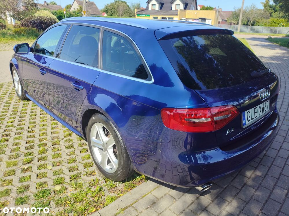 Audi A4 - 12