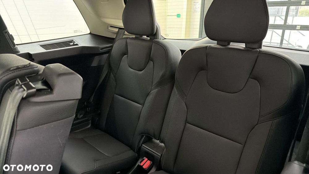 Volvo XC 90 T8 AWD Plug-In Hybrid Plus Bright 7os - 18