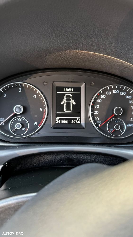 Volkswagen Touran 1.6 TDI Trendline - 10