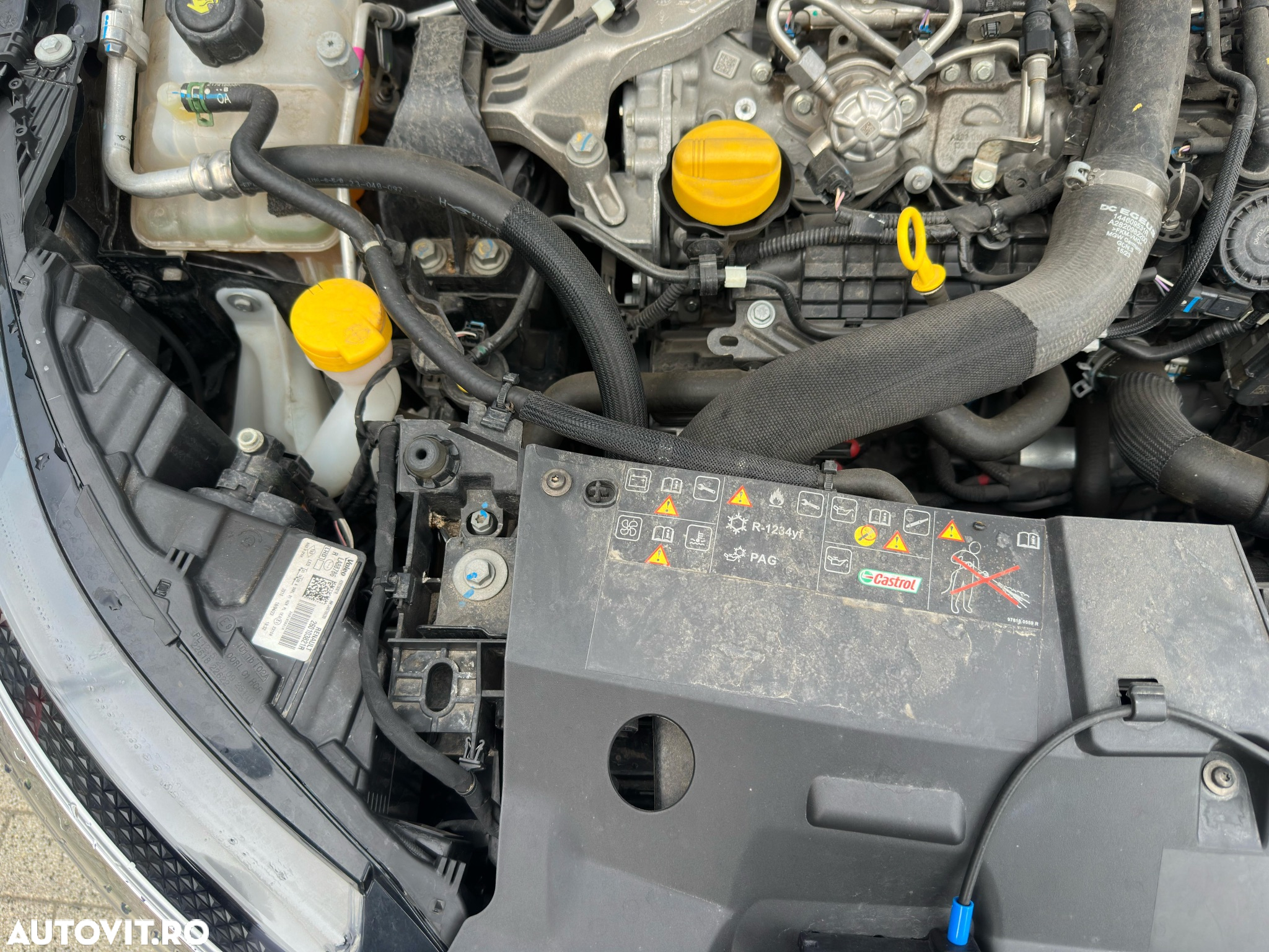 Renault Megane TCe 140 EDC GPF Techno - 7