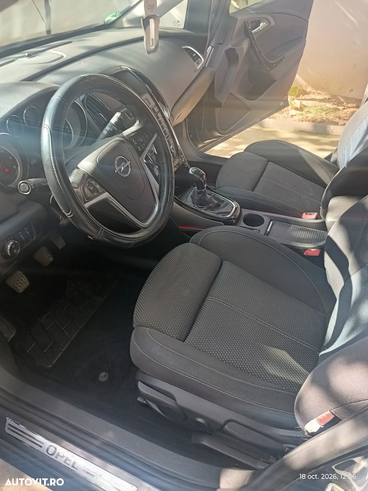 Opel Astra - 14
