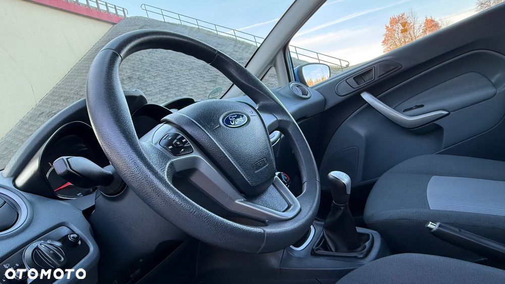 Ford Fiesta 1.25 Ambiente - 20