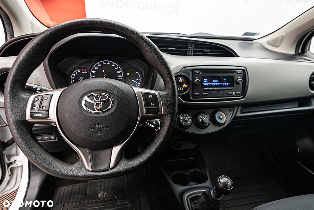 Toyota Yaris Active 1.5 111KM - 21