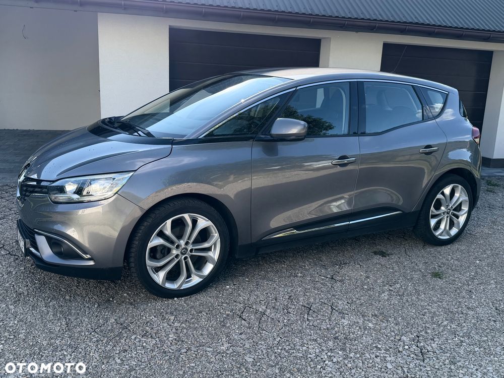 Renault Scenic - 11