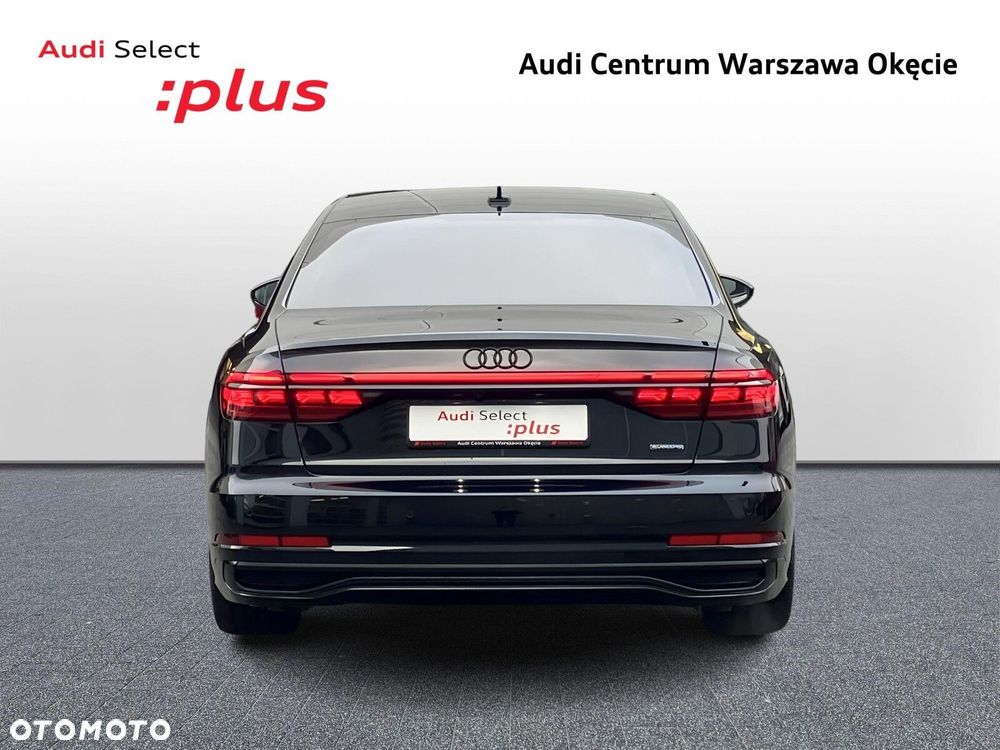 Audi A8 - 8