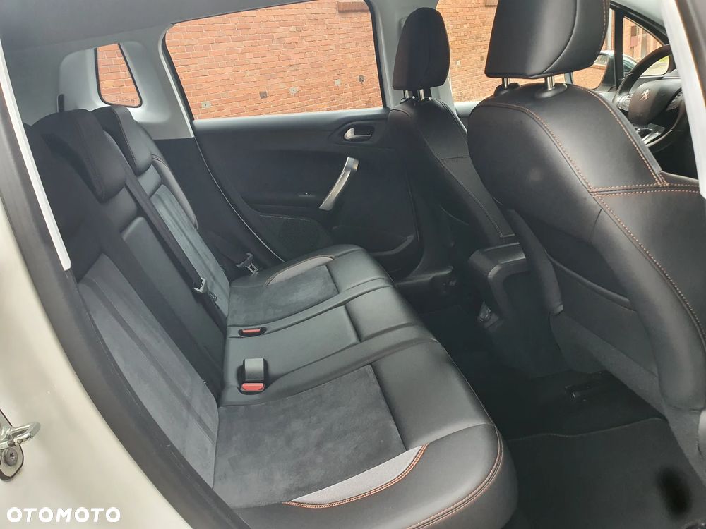 Peugeot 2008 PureTech 110 Stop&Start Crossway - 15