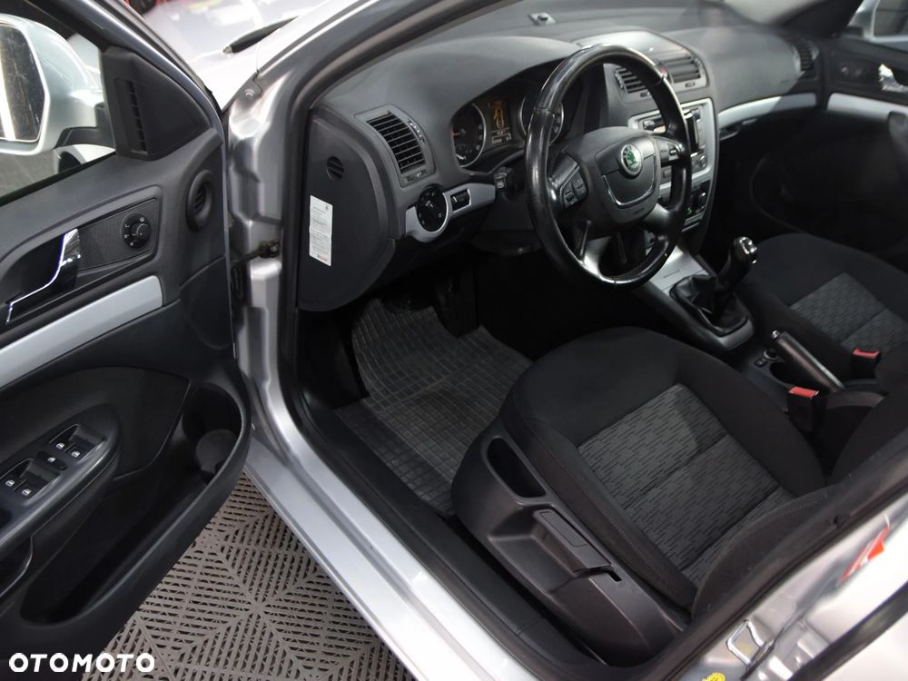 Skoda Octavia - 13