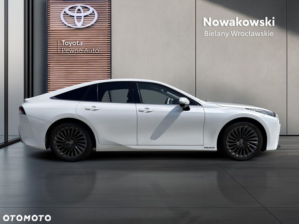Toyota Mirai - 27