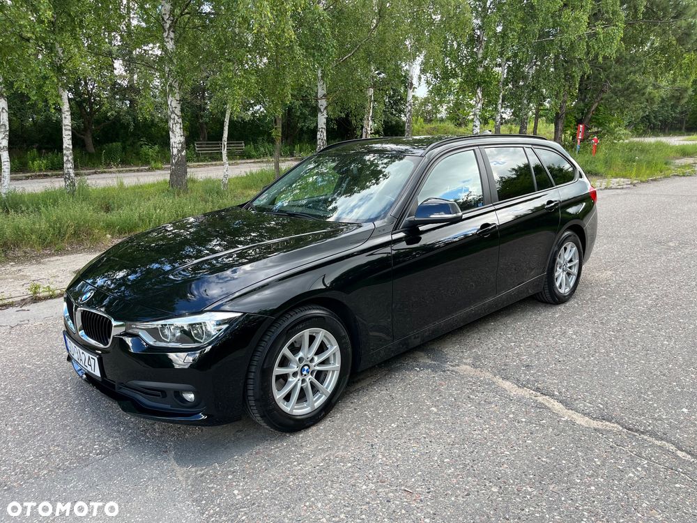 BMW Seria 3 318d - 1