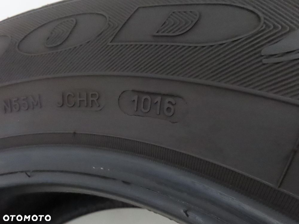215/60R16 OPONA CAŁOROCZNA Goodyear Vector 4Seasons 95V - 2