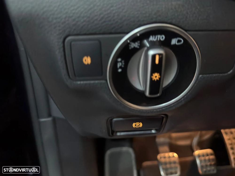 Mercedes-Benz CLA 200 (CDI) d AMG Line - 19