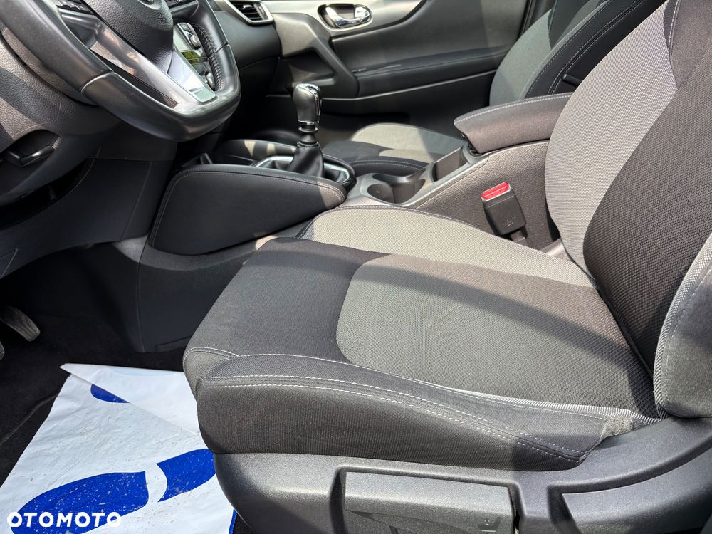 Nissan Qashqai 1.5 dCi Tekna EU6 - 15