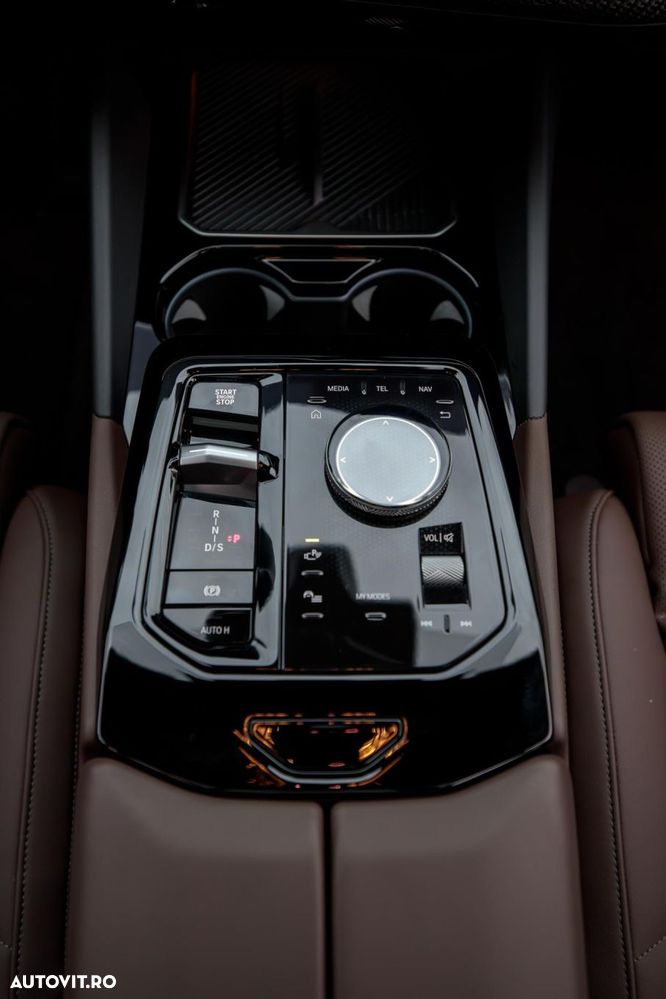 BMW Seria 5 520i AT MHEV - 21