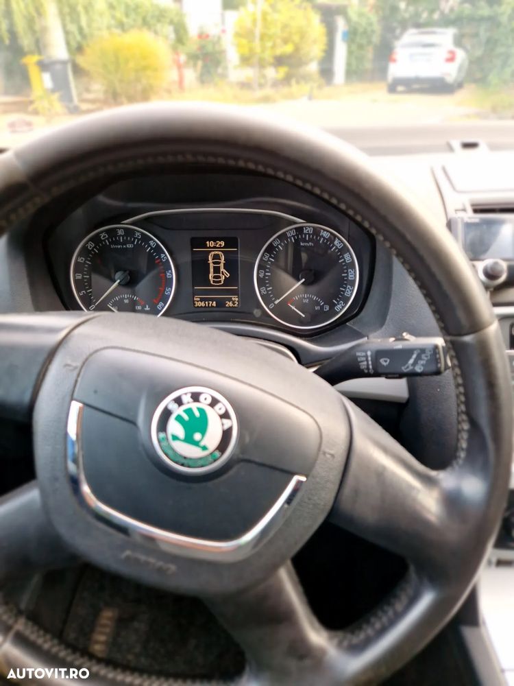 Skoda Octavia Combi 1.9 TDI DPF Ambiente - 9