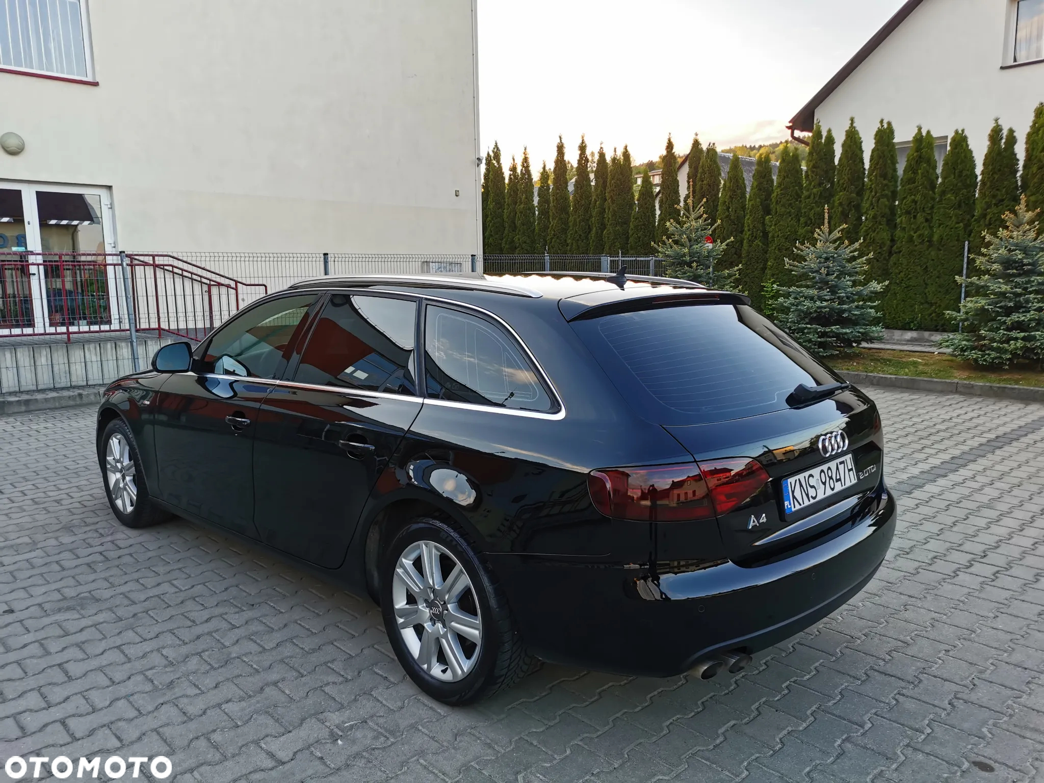 Audi A4 - 4