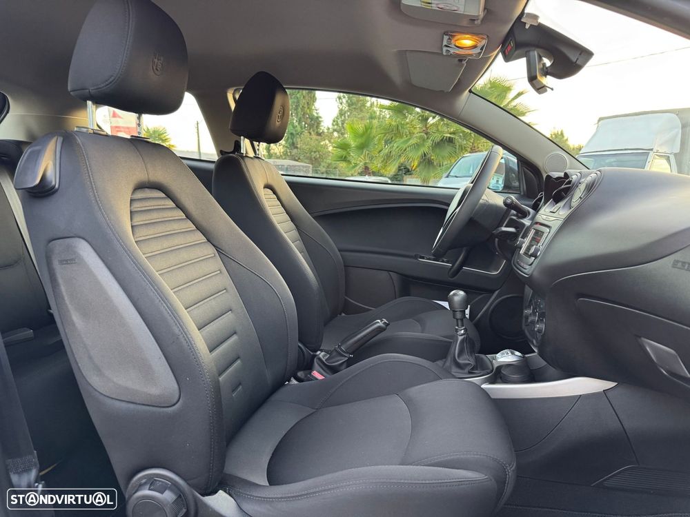 Alfa Romeo MiTo 0.9 T TwinAir Urban - 26