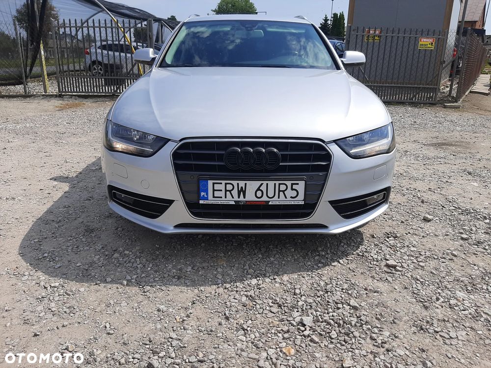 Audi A4 Avant 2.0 TDI DPF Attraction - 11