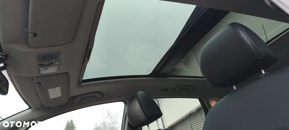 Kia Venga 1.4 Business Line - 11