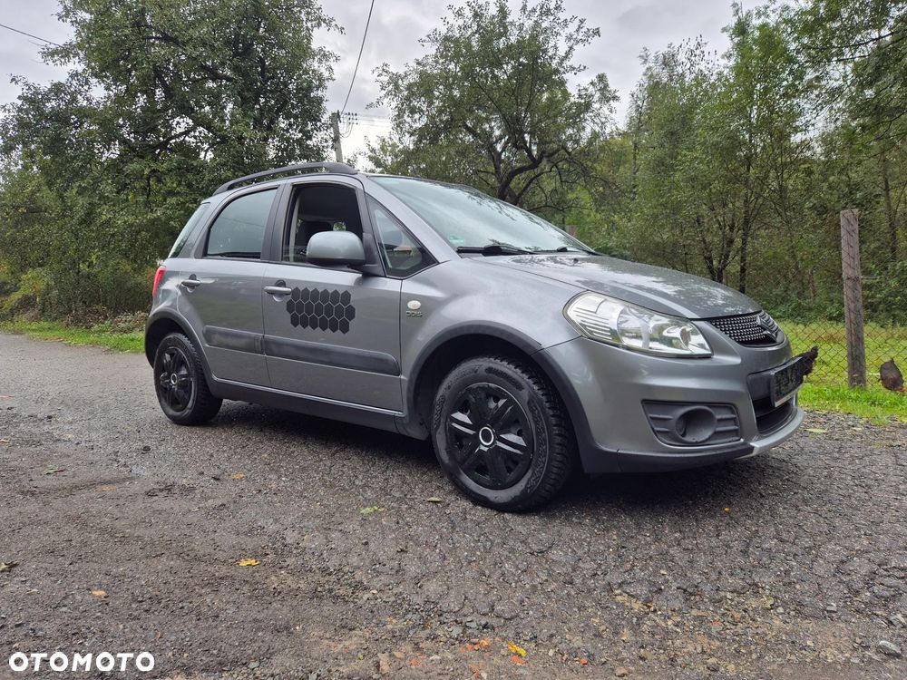 Suzuki SX4 2.0 DDiS 4x4 Comfort - 17