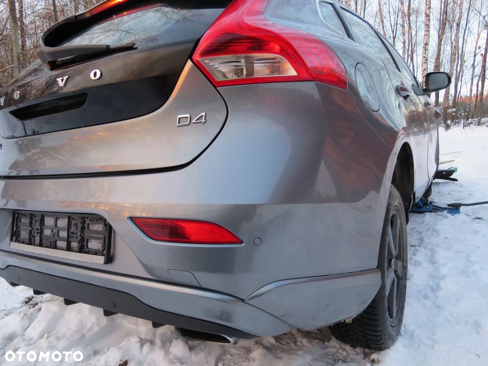 VOLVO V40 II 2.0 D4 D4204T14 LAKIER 714-16 NA CZĘŚCI - 13