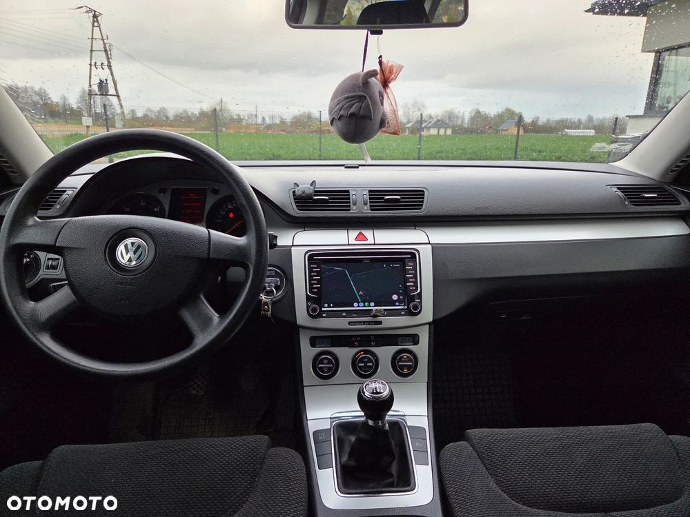 Volkswagen Passat 2.0 TDI DPF Comfortline - 4