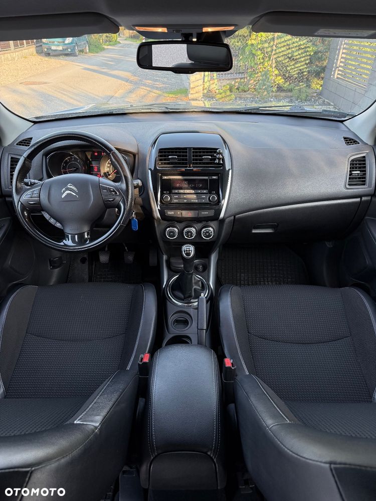 Mitsubishi ASX - 9