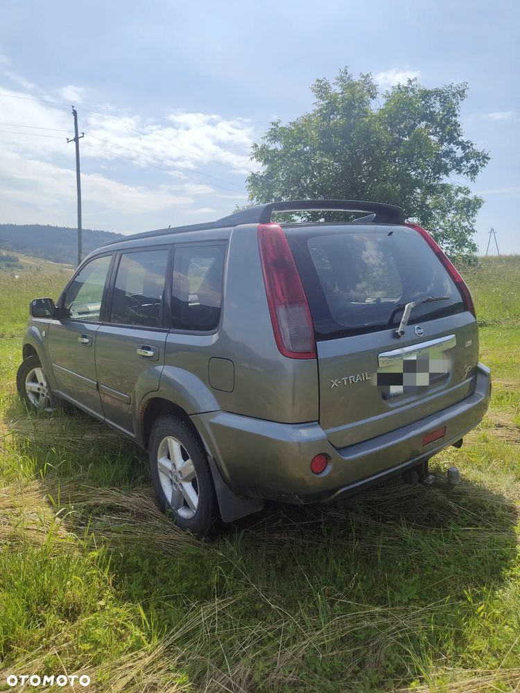 Nissan X-Trail 2.2 dCi Comfort - 5