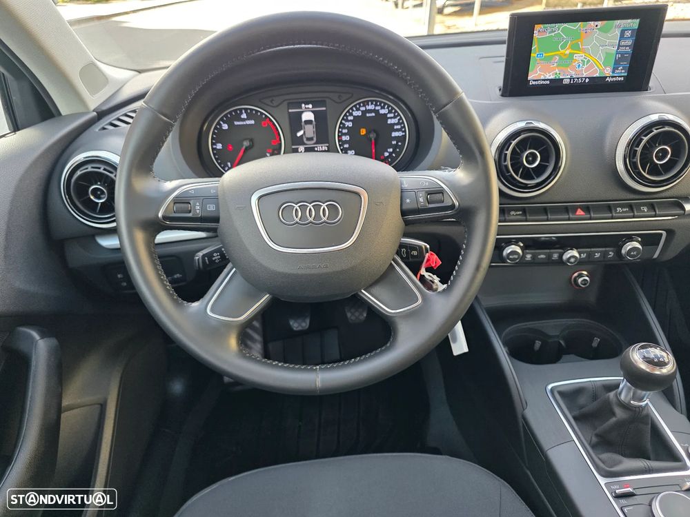 Audi A3 Limousine 1.6 TDI Sport - 10