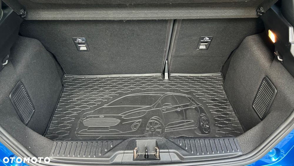 Ford Fiesta 1.0 EcoBoost mHEV ST-Line X - 12