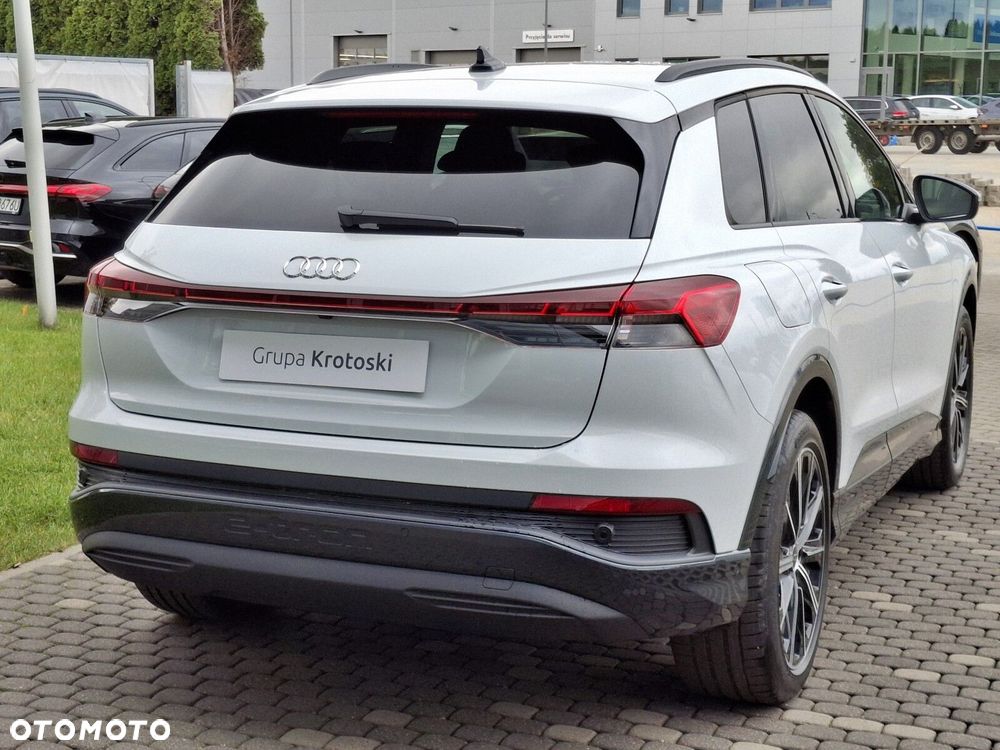 Audi Q4 e-tron - 6
