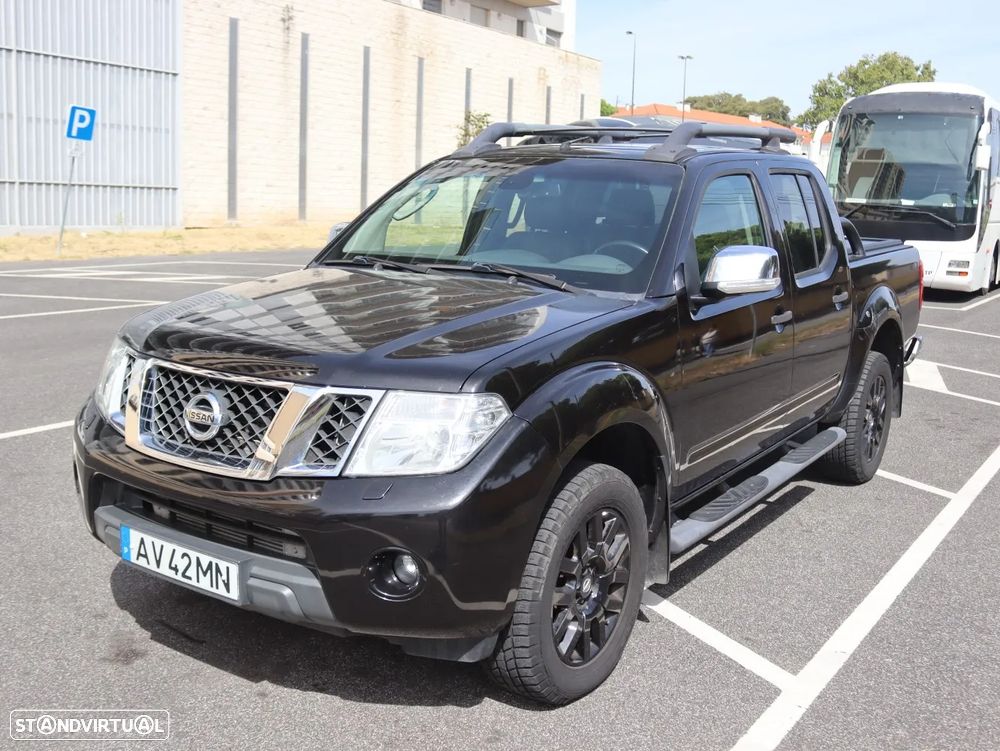 Nissan Navara 3.0 dCi V6 CD LE AT 4WD - 1