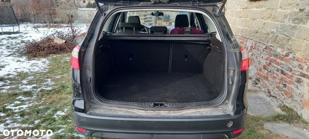 Ford Focus 1.6 Trend - 10