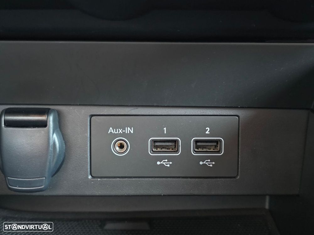 Renault Clio - 18