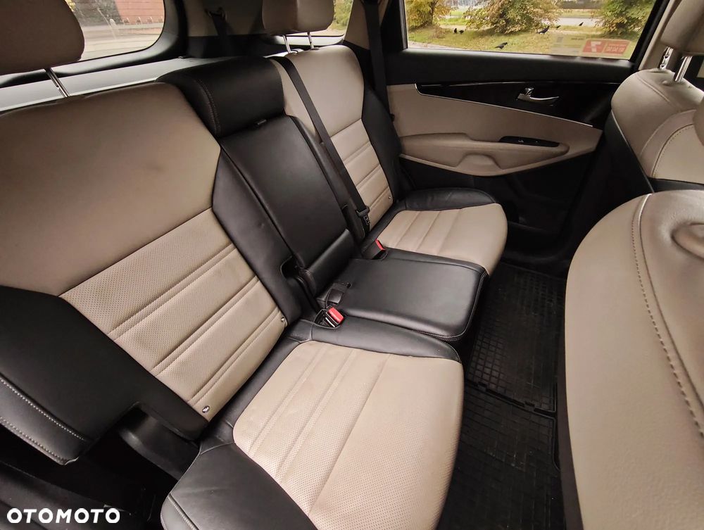 Kia Sorento 2.0 CRDI L - 22
