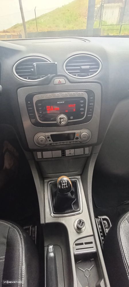 Ford Focus 1.6 TDCi Titanium - 8