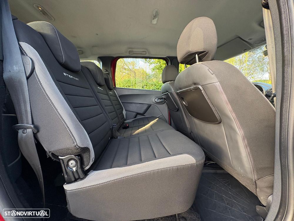 Dacia Lodgy Blue dCi 115 (7L) Stepway - 39