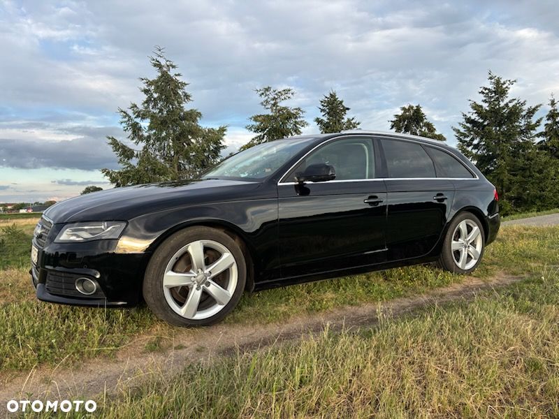 Audi A4 Avant 2.0 TDI DPF - 10