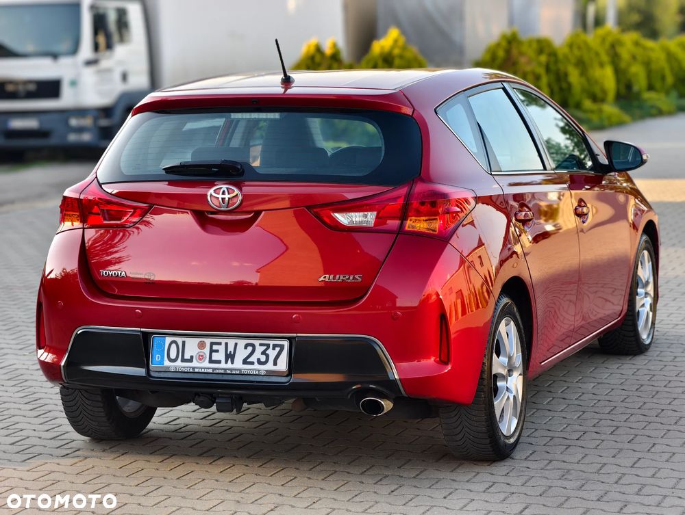 Toyota Auris 2.0 D-4D Executive - 4