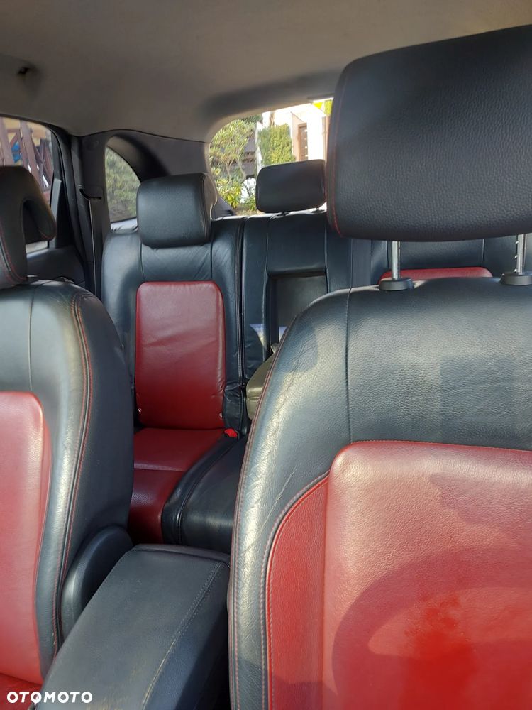 Chevrolet Captiva - 25