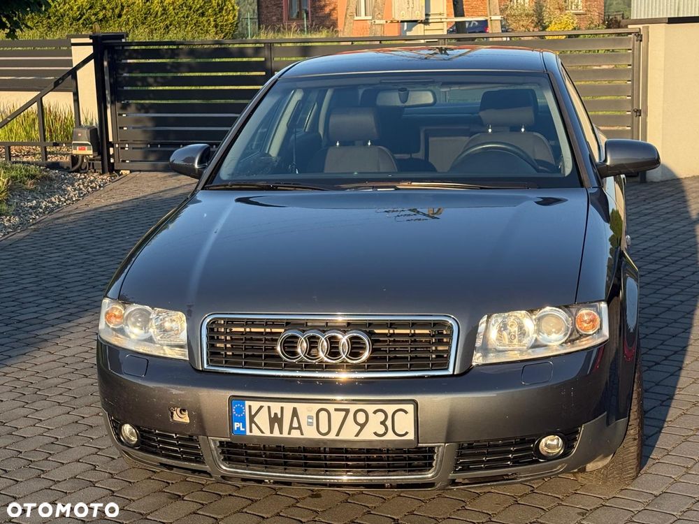 Audi A4 Limousine 2 - 19