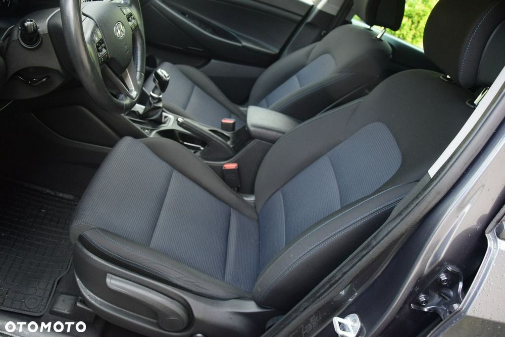 Hyundai Tucson blue 1.6 GDi 2WD Intro Edition - 34