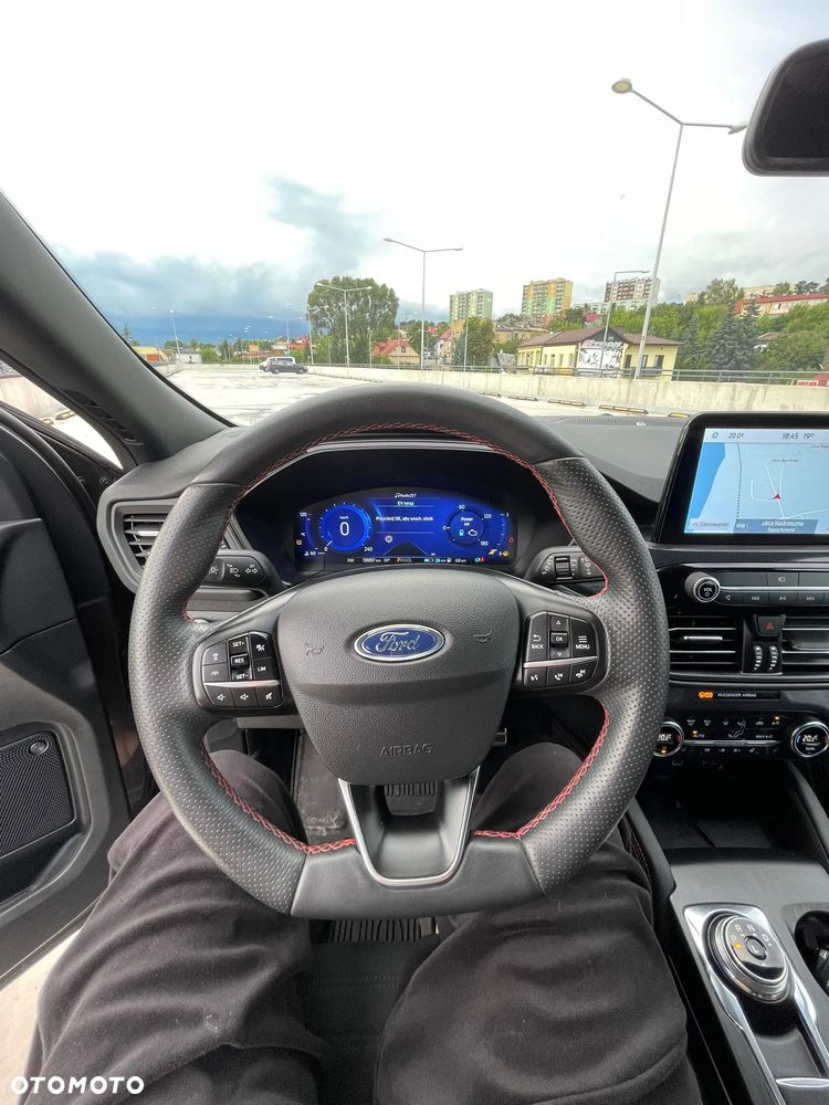 Ford Kuga 2.5P PHEV FWD ST-Line - 6